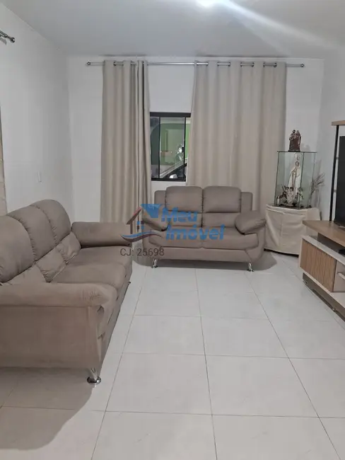 Foto 3 de Casa com 3 quartos à venda, 191m2 em Ceilândia Sul (Ceilândia), Brasilia - DF