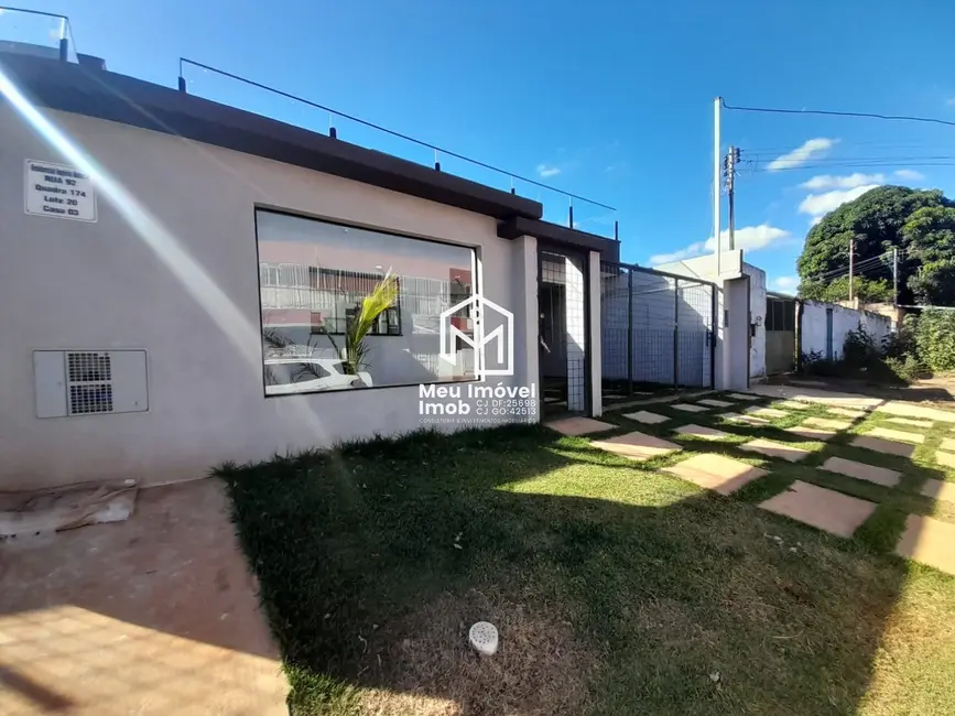 Foto 1 de Casa com 3 quartos à venda, 240m2 em Jardim Céu Azul, Valparaiso De Goias - GO