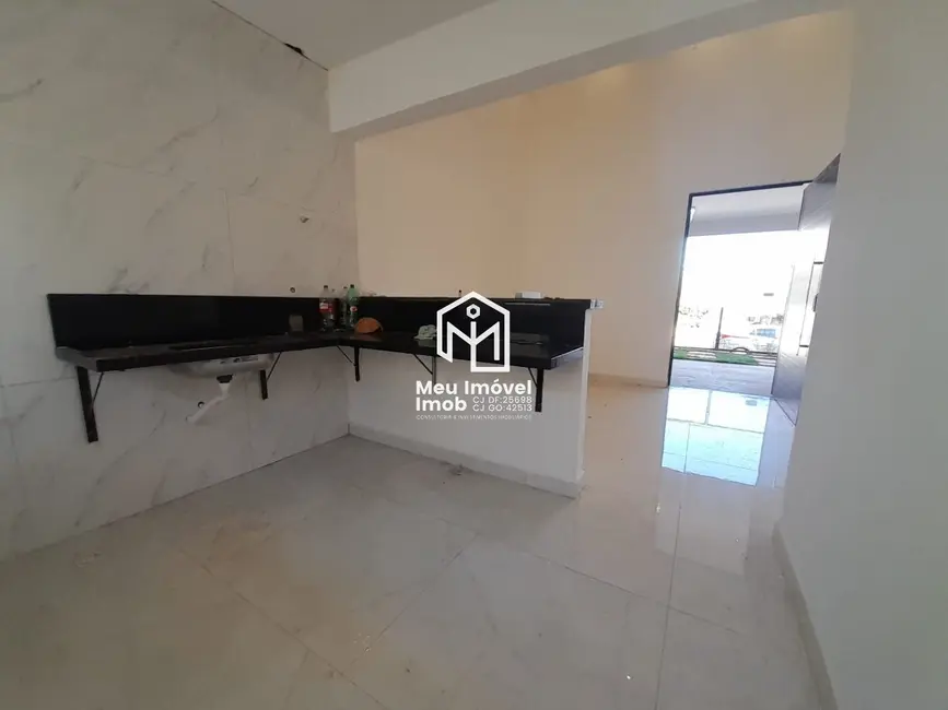 Casa com 3 quartos à venda, 240m2 em Jardim Céu Azul, Valparaiso De Goias - GO - imagem 6 Foto 6 de Casa com 3 quartos à venda, 240m2 em Jardim Céu Azul, Valparaiso De Goias - GO