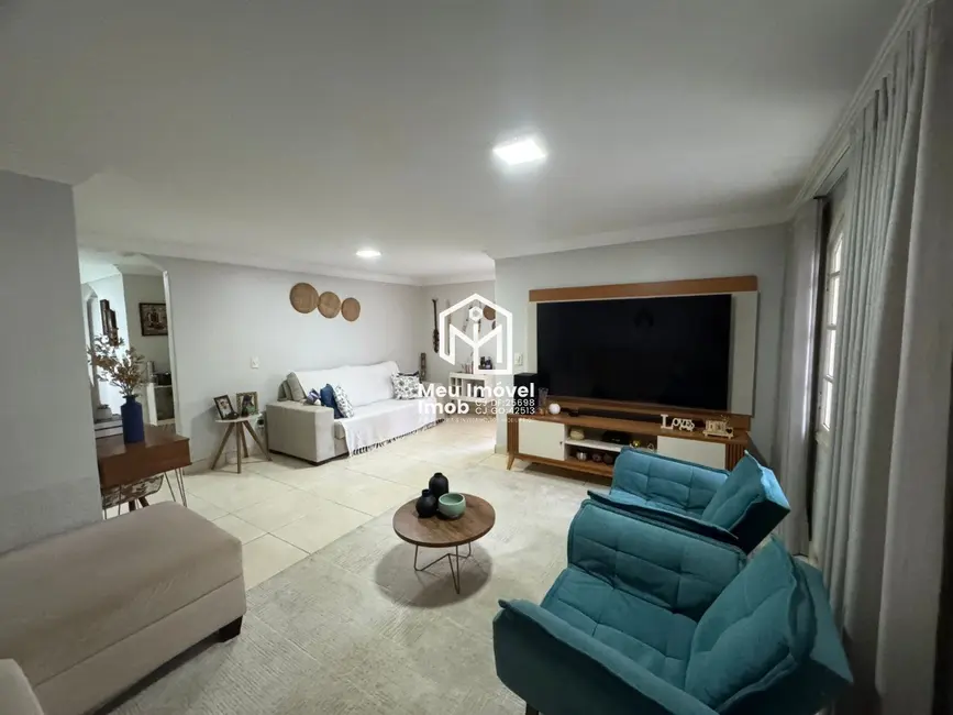 Foto 1 de Casa de Condomínio com 6 quartos à venda, 128m2 em Guará II, Brasilia - DF