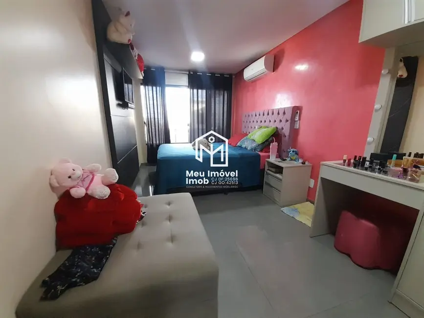 Casa com 5 quartos à venda, 210m2 em Parque Esplanada I, Valparaiso De Goias - GO - imagem 7 Foto 7 de Casa com 5 quartos à venda, 210m2 em Parque Esplanada I, Valparaiso De Goias - GO