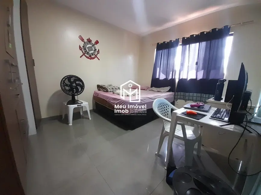 Casa com 5 quartos à venda, 210m2 em Parque Esplanada I, Valparaiso De Goias - GO - imagem 6 Foto 6 de Casa com 5 quartos à venda, 210m2 em Parque Esplanada I, Valparaiso De Goias - GO