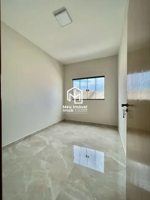 Foto 3 de Casa com 3 quartos à venda, 130m2 em Parque Estrela Dalva I, Luziania - GO