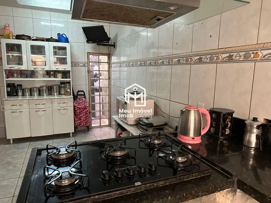 Casa de Condomínio com 3 quartos à venda, 100m2 em Samambaia Norte (Samambaia), Brasilia - DF - imagem 5 Foto 5 de Casa de Condomínio com 3 quartos à venda, 100m2 em Samambaia Norte (Samambaia), Brasilia - DF