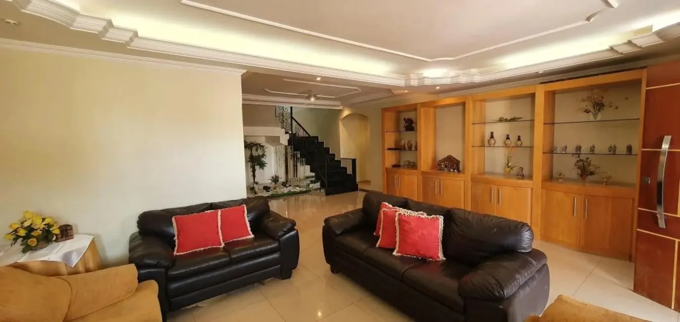Foto 2 de Casa com 4 quartos à venda, 500m2 em Brasilia - DF
