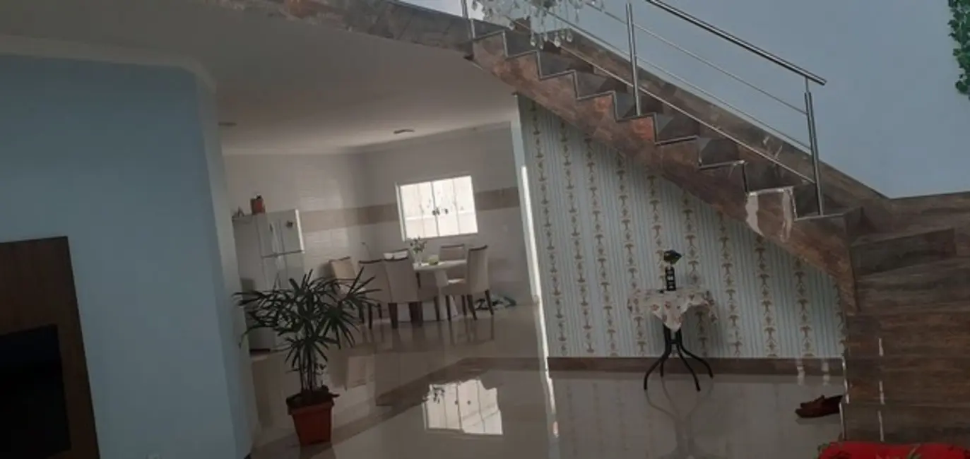 Foto 1 de Casa com 4 quartos à venda, 267m2 em Brasilia - DF