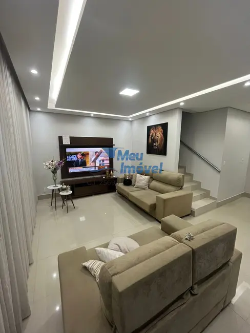 Foto 2 de Casa de Condomínio com 3 quartos à venda, 280m2 em Samambaia Norte (Samambaia), Brasilia - DF