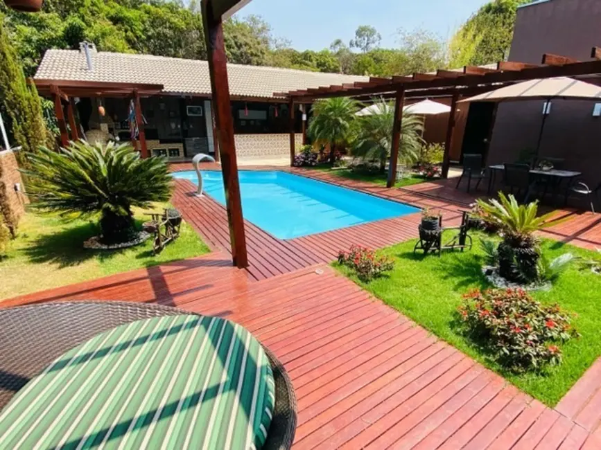 Foto 2 de Casa com 3 quartos à venda, 800m2 em Brasilia - DF