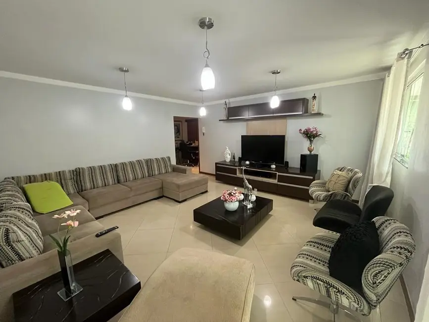 Foto 2 de Casa com 6 quartos à venda, 1180m2 em Taguatinga Sul (Taguatinga), Brasilia - DF