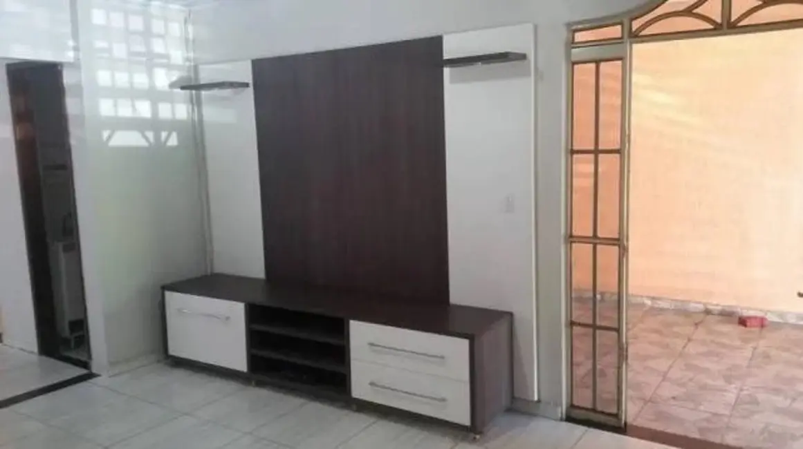 Foto 2 de Casa com 3 quartos à venda, 143m2 em Brasilia - DF