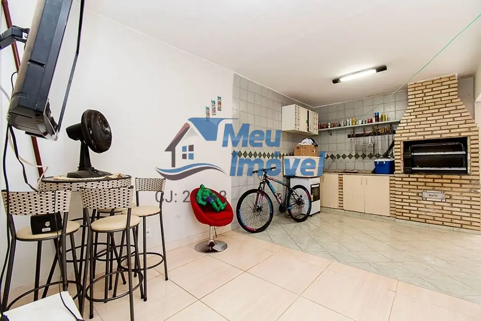 Foto 2 de Casa com 3 quartos à venda, 140m2 em Guará I, Brasilia - DF