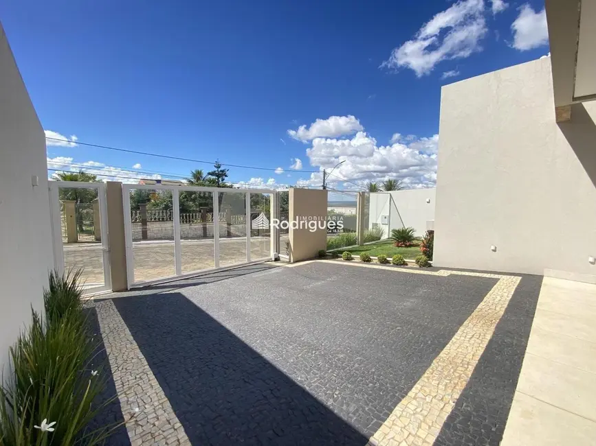 Casa de Condomínio com 4 quartos à venda, 290m2 em Setor Habitacional Arniqueira (Águas Claras), Brasilia - DF - imagem 9 Foto 9 de Casa de Condomínio com 4 quartos à venda, 290m2 em Setor Habitacional Arniqueira (Águas Claras), Brasilia - DF