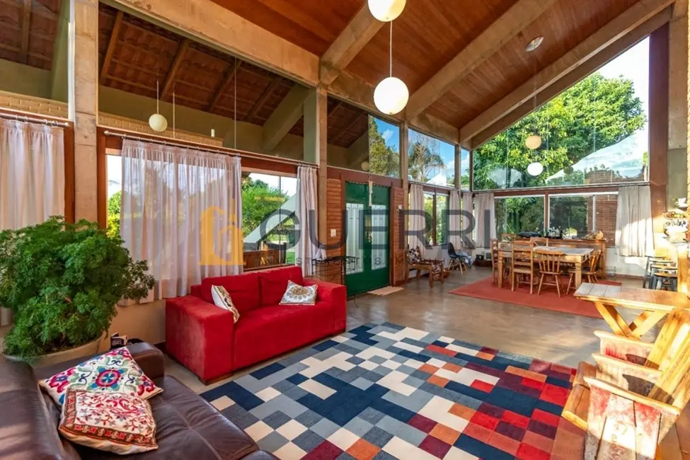 Foto 1 de Casa com 5 quartos à venda, 2072m2 em Park Way, Brasilia - DF