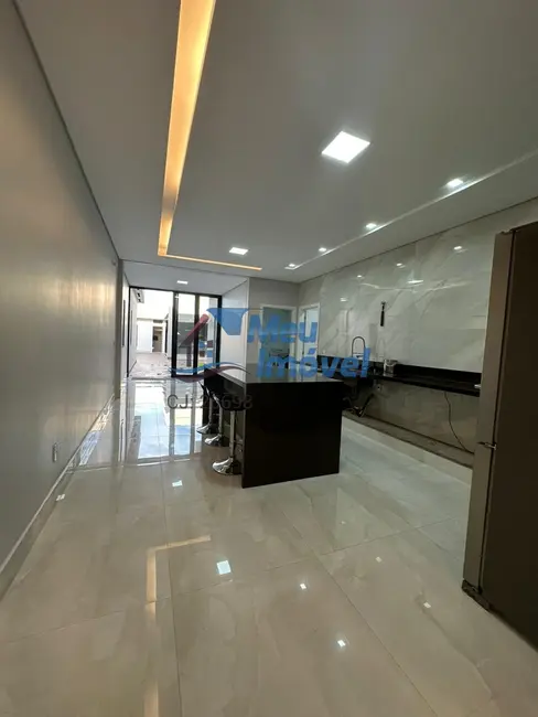 Casa de Condomínio com 4 quartos à venda, 360m2 em Setor Habitacional Vicente Pires, Brasilia - DF - imagem 5 Foto 5 de Casa de Condomínio com 4 quartos à venda, 360m2 em Setor Habitacional Vicente Pires, Brasilia - DF