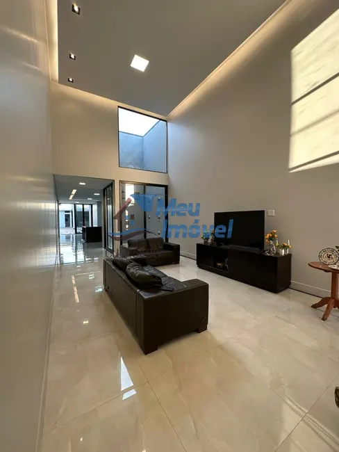 Foto 2 de Casa de Condomínio com 4 quartos à venda, 360m2 em Setor Habitacional Vicente Pires, Brasilia - DF