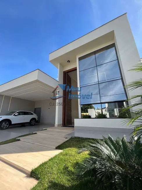 Foto 1 de Casa de Condomínio com 4 quartos à venda, 500m2 em Brasilia - DF