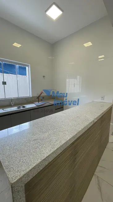 Foto 2 de Casa com 3 quartos à venda, 112m2 em Parque Estrela Dalva I, Luziania - GO