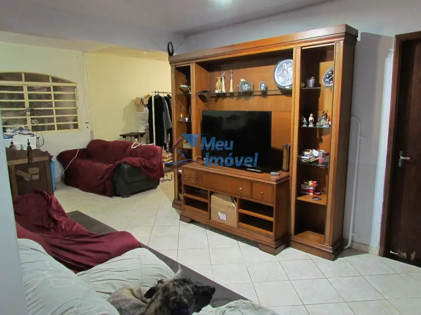 Casa de Condomínio com 3 quartos à venda, 200m2 em Setor Habitacional Vicente Pires, Brasilia - DF - imagem 5 Foto 5 de Casa de Condomínio com 3 quartos à venda, 200m2 em Setor Habitacional Vicente Pires, Brasilia - DF