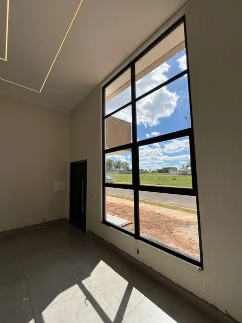 Casa de Condomínio com 3 quartos à venda, 225m2 em Setor Habitacional Jardim Botânico, Brasilia - DF - imagem 4 Foto 4 de Casa de Condomínio com 3 quartos à venda, 225m2 em Setor Habitacional Jardim Botânico, Brasilia - DF