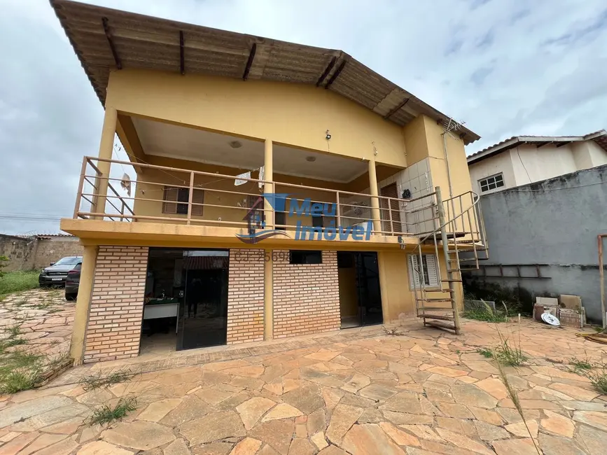 Casa com 3 quartos à venda, 800m2 em Setor Habitacional Vicente Pires, Brasilia - DF - imagem 1 Foto 1 de Casa com 3 quartos à venda, 800m2 em Setor Habitacional Vicente Pires, Brasilia - DF