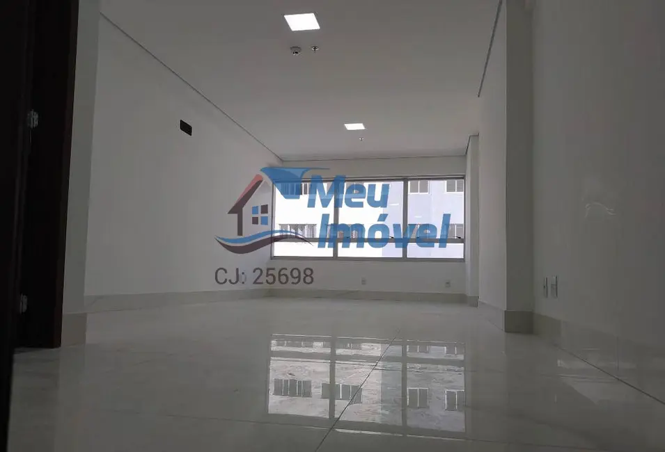Sala Comercial à venda, 164m2 em Taguatinga Centro (Taguatinga), Brasilia - DF - imagem 6 Foto 6 de Sala Comercial à venda, 164m2 em Taguatinga Centro (Taguatinga), Brasilia - DF