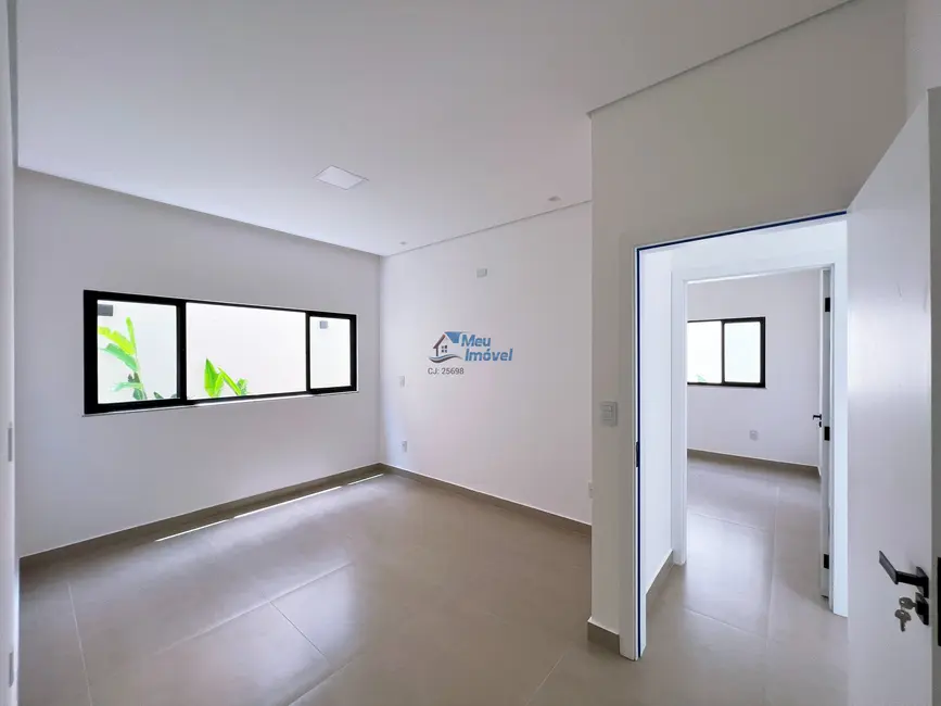 Foto 7 de Casa de Condomínio com 4 quartos à venda, 190m2 em Setor Fumal, Luziania - GO