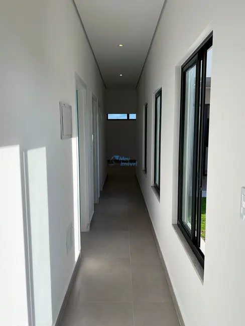 Casa de Condomínio com 4 quartos à venda, 184m2 em Setor Fumal, Luziania - GO - imagem 7 Foto 7 de Casa de Condomínio com 4 quartos à venda, 184m2 em Setor Fumal, Luziania - GO