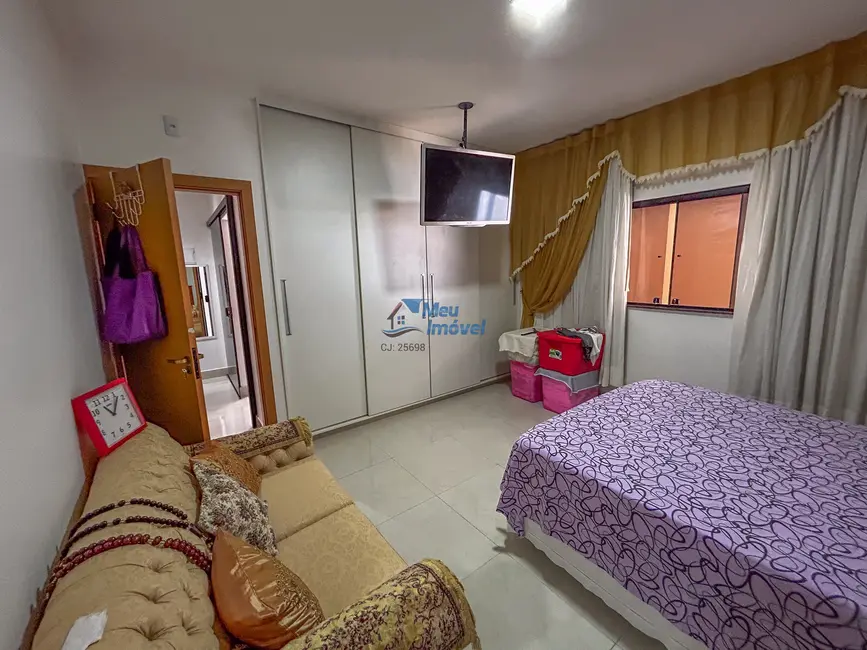 Casa de Condomínio com 3 quartos à venda, 205m2 em Setor Habitacional Vicente Pires, Brasilia - DF - imagem 9 Foto 9 de Casa de Condomínio com 3 quartos à venda, 205m2 em Setor Habitacional Vicente Pires, Brasilia - DF