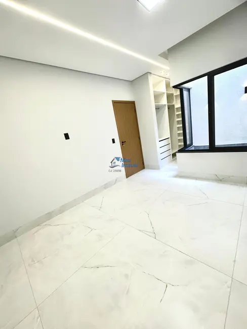 Casa com 3 quartos à venda, 107m2 em Samambaia Norte (Samambaia), Brasilia - DF - imagem 9 Foto 9 de Casa com 3 quartos à venda, 107m2 em Samambaia Norte (Samambaia), Brasilia - DF