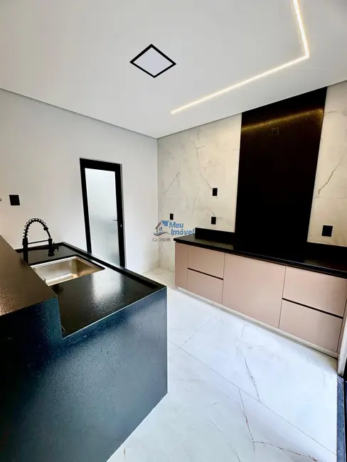 Casa com 3 quartos à venda, 107m2 em Samambaia Norte (Samambaia), Brasilia - DF - imagem 2 Foto 2 de Casa com 3 quartos à venda, 107m2 em Samambaia Norte (Samambaia), Brasilia - DF