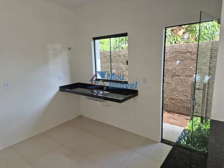 Foto 2 de Casa com 2 quartos à venda, 112m2 em Setor Leste, Luziania - GO