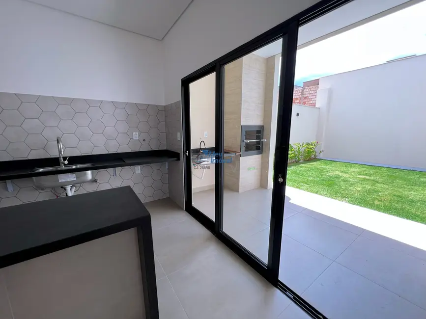 Foto 5 de Casa de Condomínio com 4 quartos à venda, 192m2 em Setor Fumal, Luziania - GO