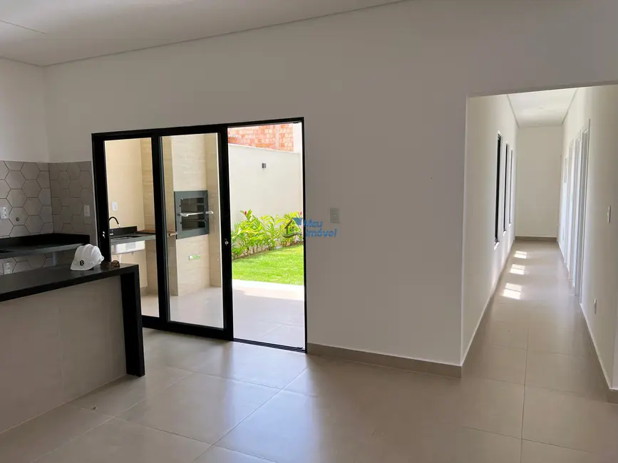 Foto 4 de Casa de Condomínio com 4 quartos à venda, 192m2 em Setor Fumal, Luziania - GO