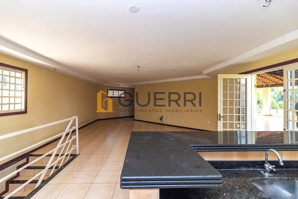 Casa de Condomínio com 5 quartos à venda, 590m2 em Park Way, Brasilia - DF - imagem 7 Foto 7 de Casa de Condomínio com 5 quartos à venda, 590m2 em Park Way, Brasilia - DF