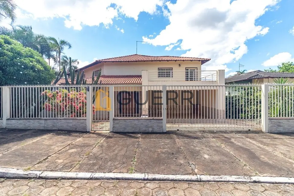 Casa de Condomínio com 5 quartos à venda, 590m2 em Park Way, Brasilia - DF - imagem 3 Foto 3 de Casa de Condomínio com 5 quartos à venda, 590m2 em Park Way, Brasilia - DF