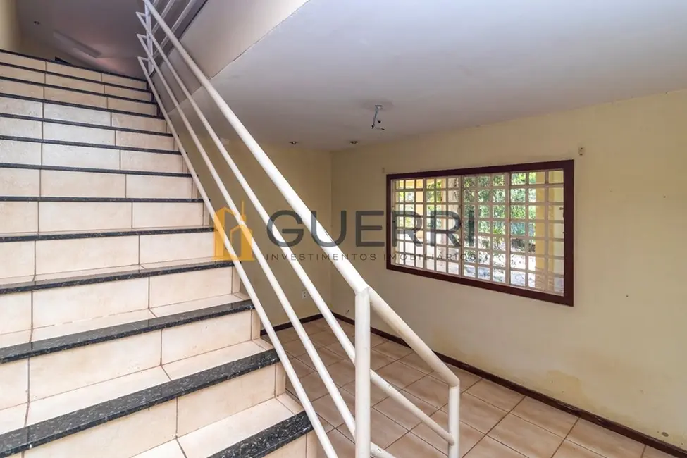 Casa de Condomínio com 5 quartos à venda, 590m2 em Park Way, Brasilia - DF - imagem 8 Foto 8 de Casa de Condomínio com 5 quartos à venda, 590m2 em Park Way, Brasilia - DF