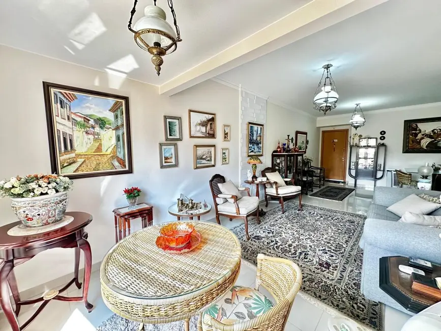 Foto 2 de Apartamento com 4 quartos à venda, 140m2 em Guará I, Brasilia - DF