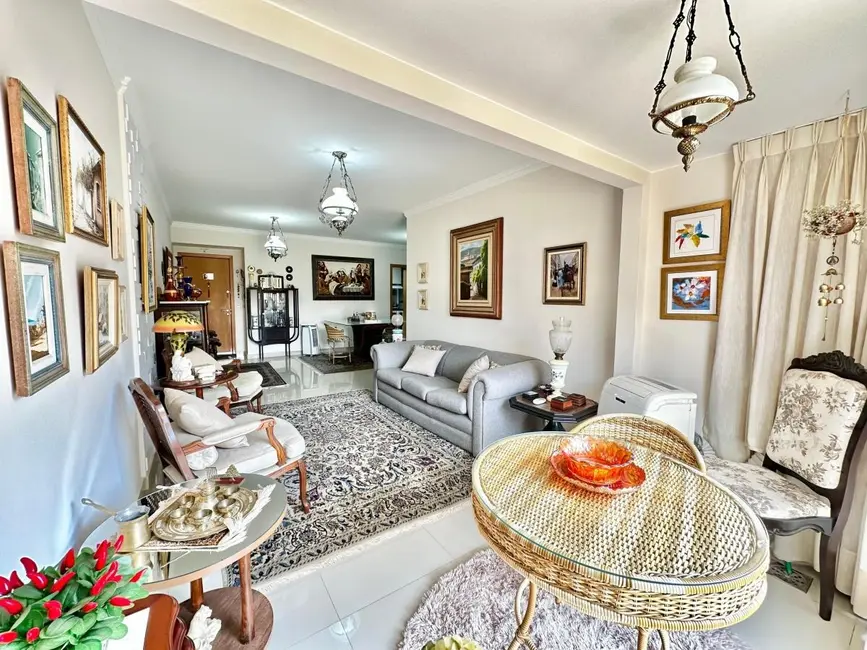 Foto 1 de Apartamento com 4 quartos à venda, 140m2 em Guará I, Brasilia - DF