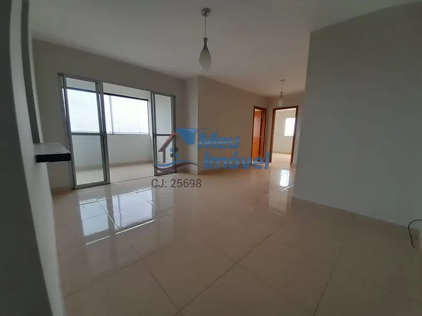 Foto 2 de Apartamento com 3 quartos à venda, 96m2 em Residencial Alto das Caraíbas, Luziania - GO