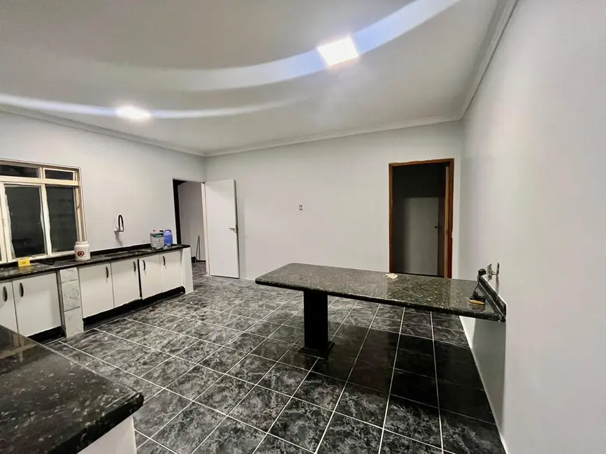 Casa de Condomínio com 3 quartos à venda, 500m2 em Setor Habitacional Vicente Pires, Brasilia - DF - imagem 3 Foto 3 de Casa de Condomínio com 3 quartos à venda, 500m2 em Setor Habitacional Vicente Pires, Brasilia - DF