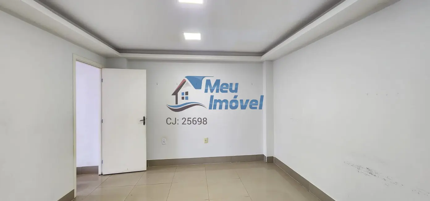 Loja à venda, 50m2 em Setor Habitacional Vicente Pires, Brasilia - DF - imagem 3 Foto 3 de Loja à venda, 50m2 em Setor Habitacional Vicente Pires, Brasilia - DF
