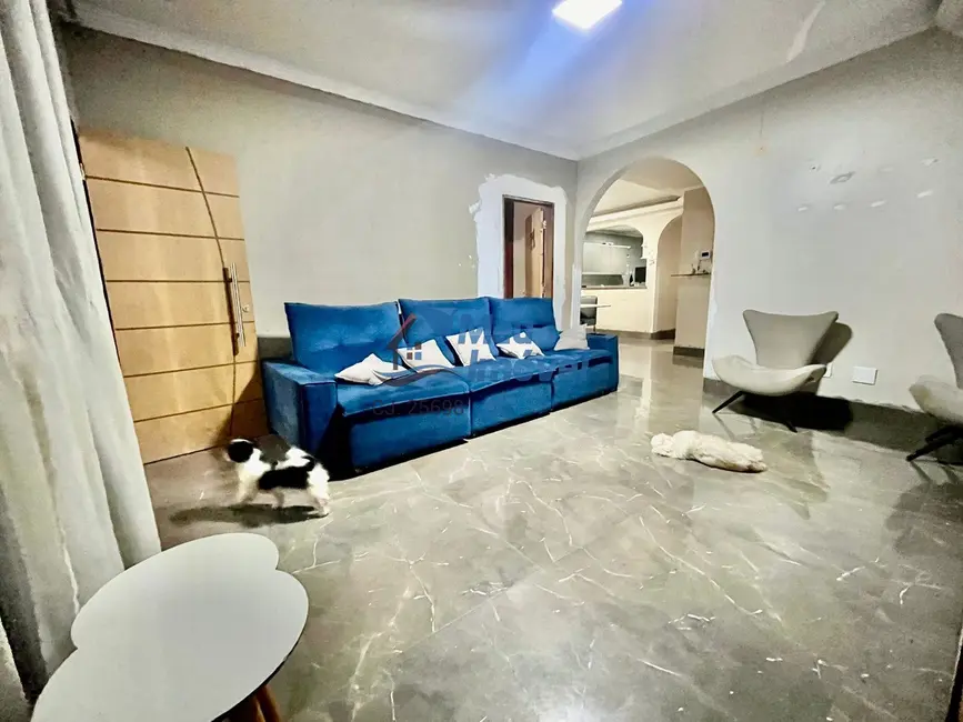 Casa de Condomínio com 3 quartos à venda, 150m2 em Ceilândia Sul (Ceilândia), Brasilia - DF - imagem 2 Foto 2 de Casa de Condomínio com 3 quartos à venda, 150m2 em Ceilândia Sul (Ceilândia), Brasilia - DF