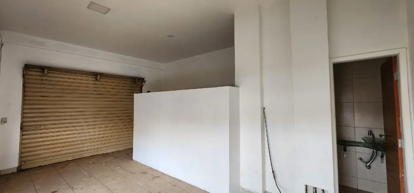 Foto 1 de Loja à venda, 30m2 em Taguatinga Norte (Taguatinga), Brasilia - DF