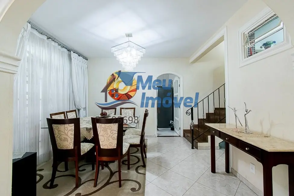 Foto 2 de Casa de Condomínio com 4 quartos à venda, 300m2 em Guará II, Brasilia - DF