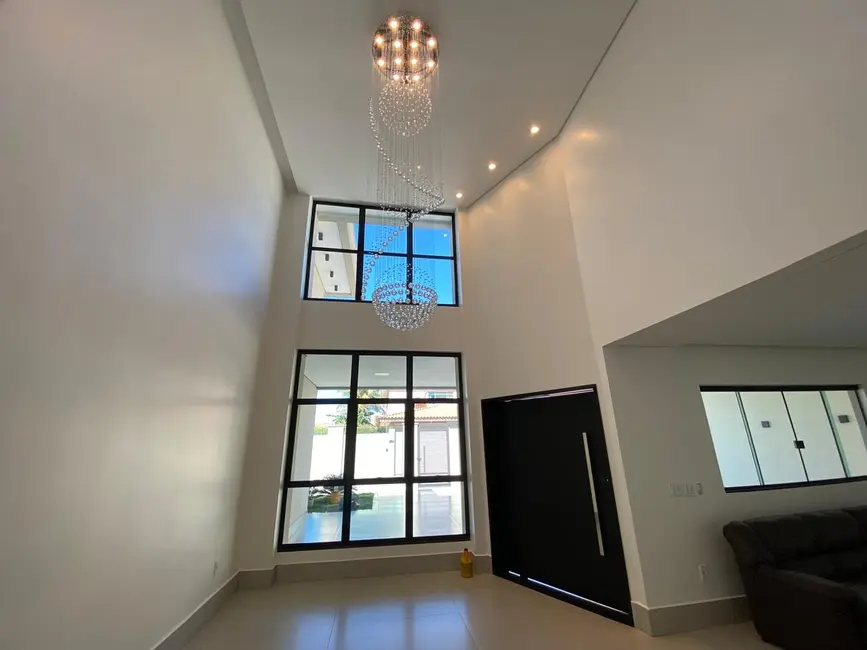 Casa de Condomínio com 5 quartos à venda, 450m2 em Setor Habitacional Vicente Pires, Brasilia - DF - imagem 8 Foto 8 de Casa de Condomínio com 5 quartos à venda, 450m2 em Setor Habitacional Vicente Pires, Brasilia - DF