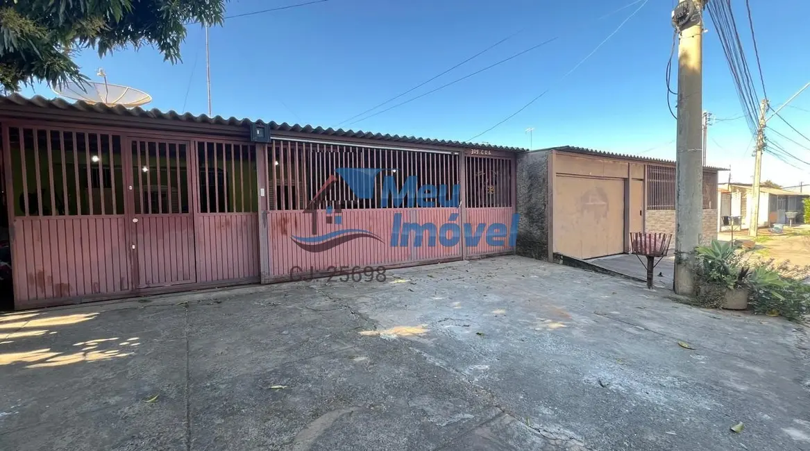 Casa com 3 quartos à venda, 150m2 em Recanto das Emas, Brasilia - DF - imagem 4 Foto 4 de Casa com 3 quartos à venda, 150m2 em Recanto das Emas, Brasilia - DF