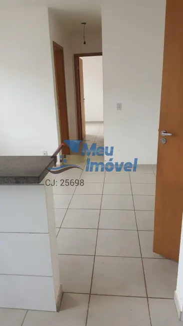Foto 2 de Apartamento com 2 quartos à venda, 48m2 em Santa Luzia, Luziania - GO