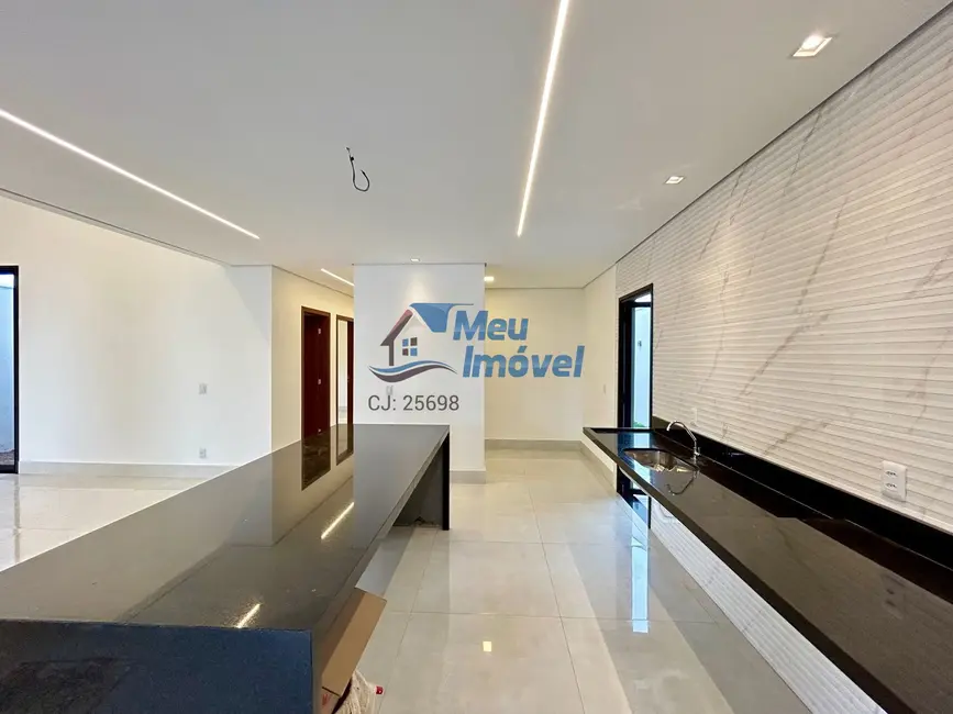 Casa de Condomínio com 4 quartos à venda, 220m2 em Setor Habitacional Vicente Pires, Brasilia - DF - imagem 7 Foto 7 de Casa de Condomínio com 4 quartos à venda, 220m2 em Setor Habitacional Vicente Pires, Brasilia - DF