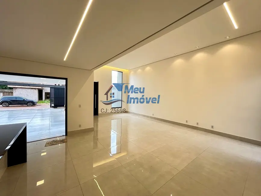 Casa de Condomínio com 4 quartos à venda, 220m2 em Setor Habitacional Vicente Pires, Brasilia - DF - imagem 4 Foto 4 de Casa de Condomínio com 4 quartos à venda, 220m2 em Setor Habitacional Vicente Pires, Brasilia - DF