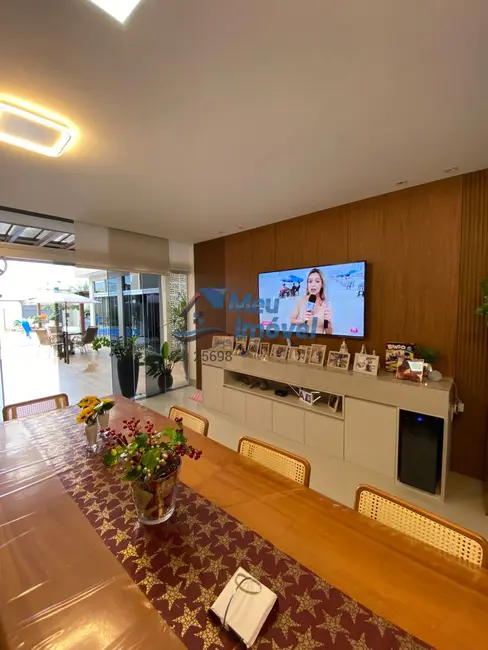 Casa de Condomínio com 3 quartos à venda, 800m2 em Ponte Alta Norte (Gama), Brasilia - DF - imagem 4 Foto 4 de Casa de Condomínio com 3 quartos à venda, 800m2 em Ponte Alta Norte (Gama), Brasilia - DF